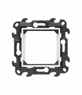 Adapter (przejściówka) na osprzęt standardu 45×45 mm, IP20, biały Simon 24 NA45.01/11
