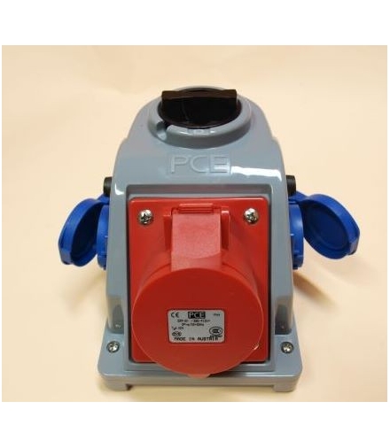 Gniazdo stałe z wyłącznikiem 0-1 32A 400V 3P+Z+N, 2x gniazdo 230V