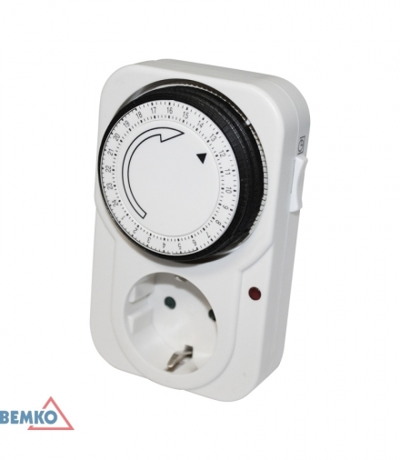 PROGRAMATOR MECHANICZNY 24H SCHUKO BEMKO B62-TSMD3
