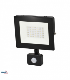 NAŚWIETLACZ LED SMD KASTEL 30W 4000K 2400LM IP65 CZARNY CZ. PIR BEMKO C64-S-LFK-030BL-4K