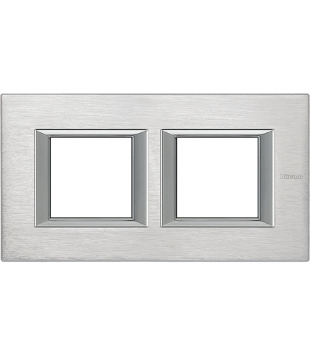 AXOLUTE - Ramka prostokątna pozioma 2X2 moduły BRUSHED CHROME Legrand HA4802M2HCR