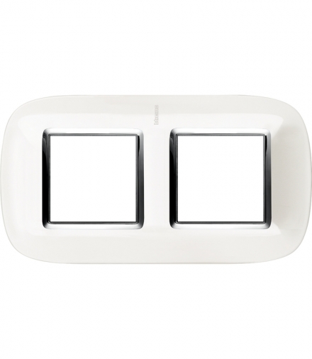 AXOLUTE - Ramka owalna 2x2 moduły AXOLUTE WHITE Legrand HB4802M2HD