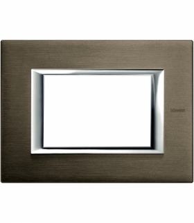 AXOLUTE - Ramka protokątna 3 moduły BRUSHED BRONZE Legrand HA4803BR