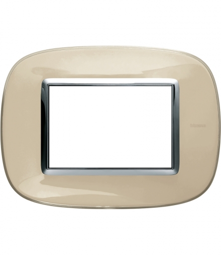 AXOLUTE - Ramka owalna 3 moduły LIQUID IVORY Legrand HB4803DA