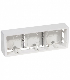 CELIANE Puszka natynkowa potrójna biała Legrand 080243