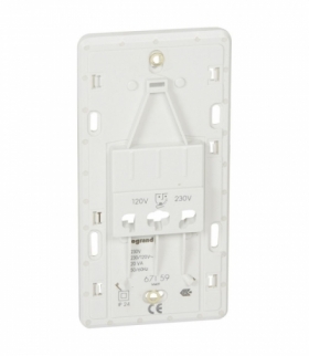 CELIANE Gniazdo do golarki Legrand 067159