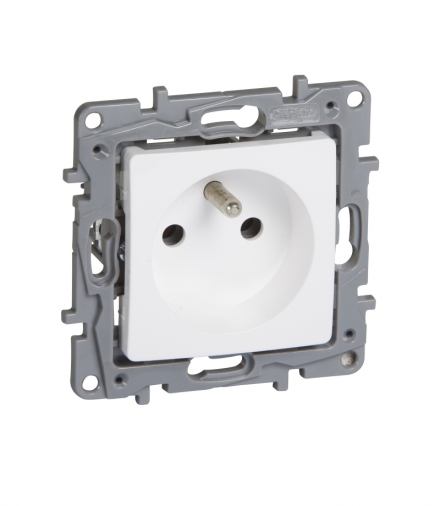 Niloe/Niloe Selection - Gniazdo 2P+Z 16 A - 250 V (bez przesłony, zaciski śrubowe) - Biały Legrand 764540