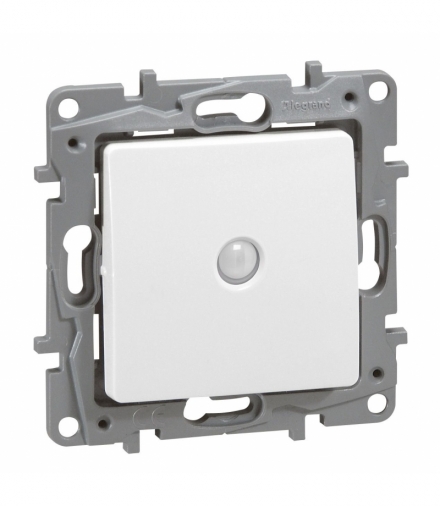 Niloe - Łącznik uniwersalny z automatycznym wyłączeniem 12 - 150 W, 8 - 30 W dla LED (detekcja przez IR, 10 min auto OFF) Legran