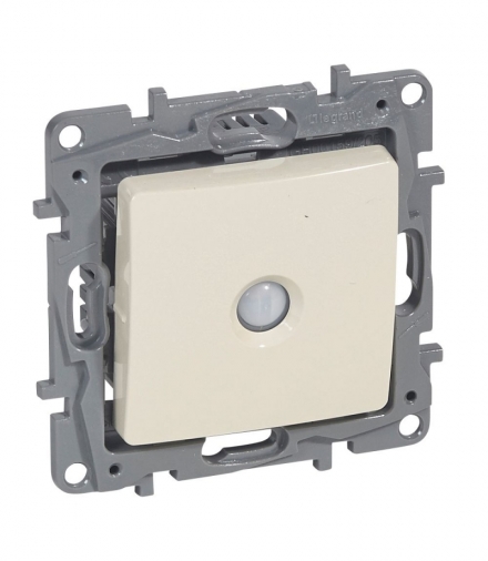 Niloe - Łącznik uniwersalny z automatycznym wyłączeniem 12 - 150 W, 8 - 30 W dla LED (detekcja przez IR, 10 min auto OFF) Legran