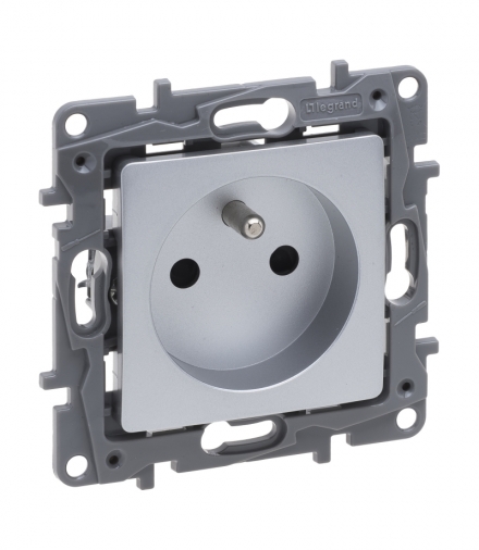 Niloe Selection Gniazdo 2P+Z 16 A 250 V (z przesłoną, zaciski śrubowe) Aluminium Legrand 762127