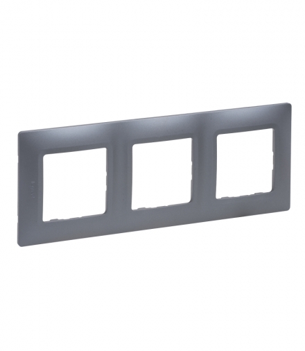 Niloe Selection Ramka Potrójna Stalowy Legrand 762053