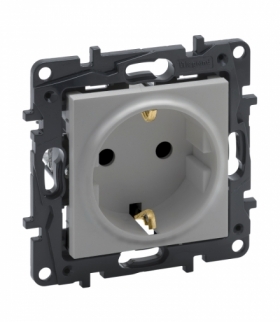 Niloe Step Gniazdo Schuko 2P+Z 16 A - 230 V , zaciski śrubowe - Aluminium Legrand 863321