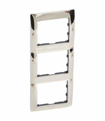 SISTENA LIFE Ramka CHROME potrójna pionowa Legrand 771937