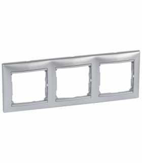 Valena Ramka potrójna pozioma ALUMINIUM Legrand 770153