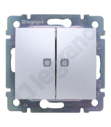 Valena Łącznik świecznikowy podświetlany 10AX-250 ALUMINIUM Legrand 770128