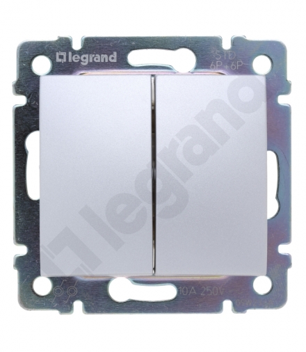 Valena Przycisk podwójny przełączny 10A-250V ALUMINIUM Legrand 770218