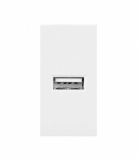 NOEN USB, port modułowy 22,5x45mm z ładowarką USB, 2,1A 5V DC, biały Orno OR-GM-9010/W/USB