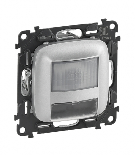 Valena Allure Oświetlenie przeszkodowe aluminium Legrand 752378