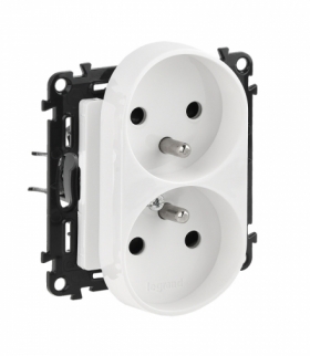 VALENA LIFE GNIAZDO 2 P+Z Z PRZESŁONĄ DO RAMEK WIELOKROTNYCH BIAŁE16 A – 250 V Legrand 753190