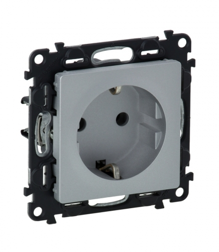 VALENA LIFE GNIAZDO 2P+Z SCHUKO 16 A - 250 V Z PRZESŁONĄ ZACISKI SPRĘŻYNOWE ALUMINIUM Legrand 753320