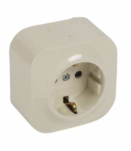 FORIX IP20 GNIAZDO 2P+Z SCHUKO 16 A - 250 V KREMOWE Legrand 782450