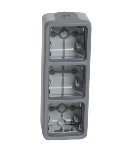 PLEXO IP55 Puszka natynkowa potrójna pionowa SZARA 1we/2wy Legrand 069679