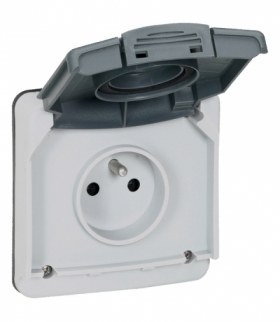 PLEXO IP66 Gniazdo 2P+Z z klapką 16 A - 250 V - mechanizm bez puszki Legrand 090486