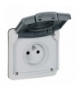 PLEXO IP66 Gniazdo 2P+Z z klapką 16 A - 250 V - mechanizm bez puszki Legrand 090486