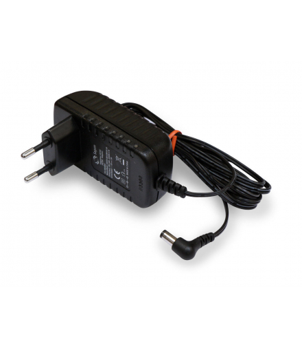 Zasilacz 12V 18W 1,5A Gniazdkowy 5,5x2,1 C LEDline ZG18W12V(2)