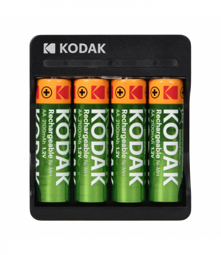 Ładowarka USB fast charger, 4xAA + 4 szt. akumulatorków AA 2100mAh Kodak 30424265