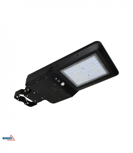 SOLARNA OPRAWA ULICZNA LED SOLGER 40W 4800LM 4000K IP65 CZARNA CZ. PIR Bemko C83-SOG-040BL-4K-PIR