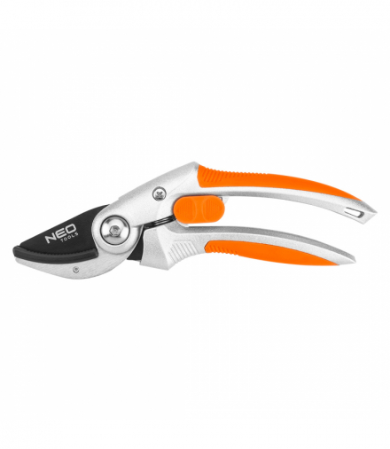 Sekator kowadełkowy 210 mm, zakres do 20 mm, aluminiowy, uchwyt pokryty gumą TPR GTX NEO Tools 15-213
