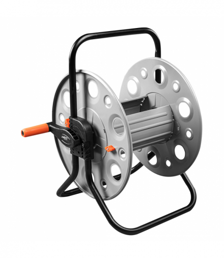 Stojak na wąż ogrodowy, metalowy, do 100 m węża 1/2" GTX NEO Tools 15-790