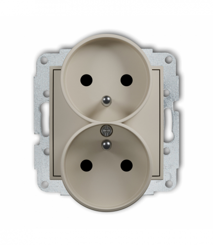 ICON Gniazd podwójne do ramki z uziemieniem 2x(2P+Z) (przesłony torów prądowych), taupe Karlik 60IGPR-2zp