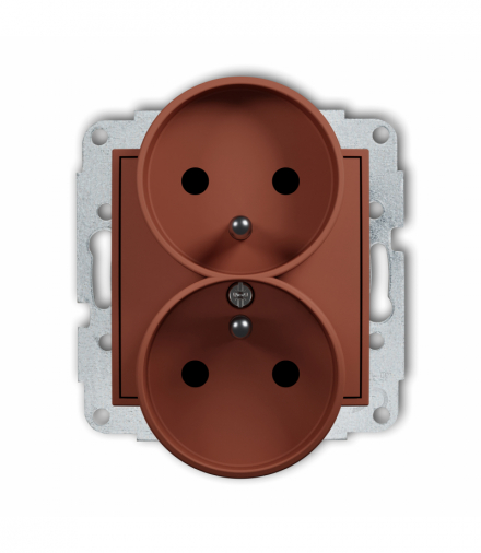 ICON Gniazd podwójne do ramki z uziemieniem 2x(2P+Z) (przesłony torów prądowych), terakota Karlik 63IGPR-2zp