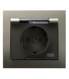 KIER GPH-1WSP/45/d Gniazdo bryzgoszczelne z uziemieniem schuko IP-44 z przesłonami torów prądowych wieczko przezroczyste Satyna Light Ospel