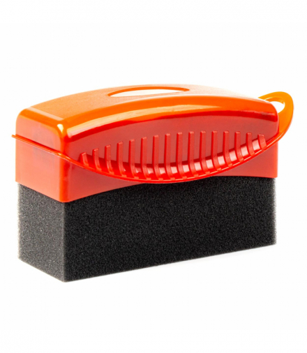 Aplikator do opon samochodowych w plastikowej obudowie, miękka gąbka AMiO 03146