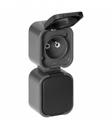 Gniazdo podwójne n/t 2x2P+Z, bryzgoszczelne z klapką, pionowe B2, IP54, NT-6B2/P, szary/czarny Orno OR-OE-7806/V/GB