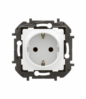 NOWE NILOE - GNIAZDO SCHUKO 2P+Z ZACISKI ŚRUBOWE 16A - 250 V~ BIAŁE LEGRAND NP3121WH