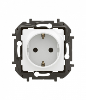 NOWE NILOE - GNIAZDO SCHUKO 2P+Z Z PRZESŁONĄ ZACISKI ŚRUBOWE 16A - 250V~ BIAŁE LEGRAND NP3122WH