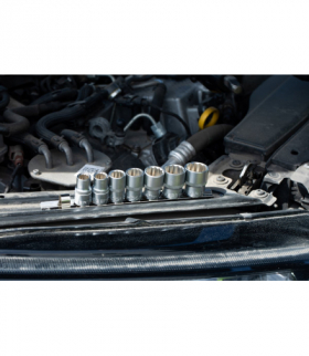 Zestaw kluczy nasadowych 12-kątnych 1/2 8szt Hogert HT4R084 CrMo 10-24mm satynowe do śrub sześcio- i dwunastokątnych